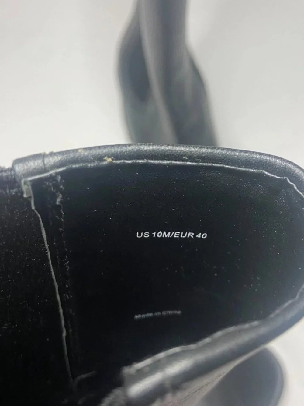 Vince Water Repellent Resistant Chelsea Boots Black Size 10 NWOB luxury rainboot